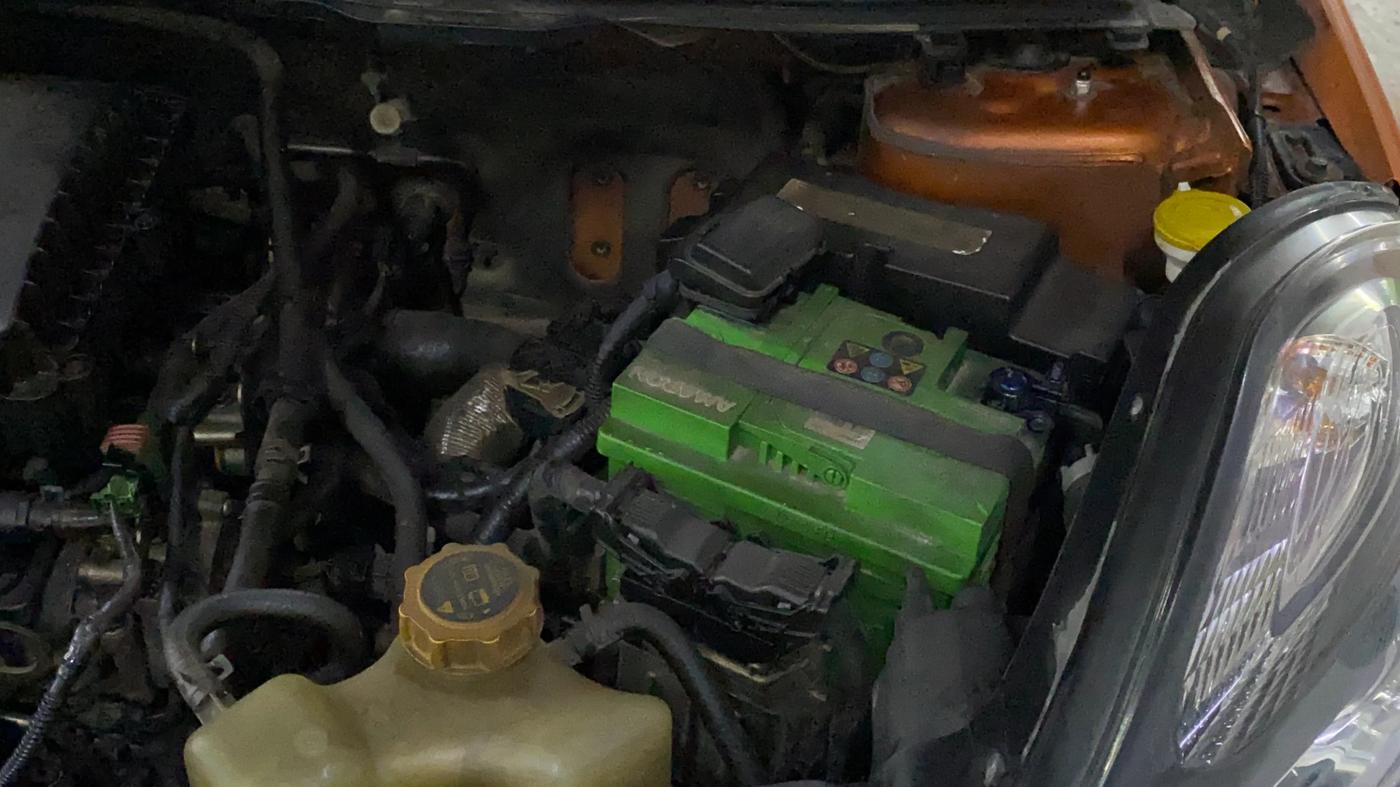 2018 Tata NEXON XZA PLUS PETROL DUAL TONE, Petrol, Automatic, 81,203 km, Engine View - Left