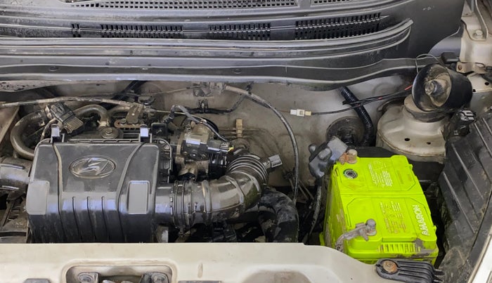 2015 Hyundai Eon MAGNA +, Petrol, Manual, 1,13,498 km, Engine View - Left