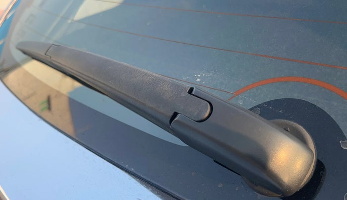 2019 Maruti Baleno ALPHA PETROL 1.2, Petrol, Manual, 1,05,514 km, Rear Wiper