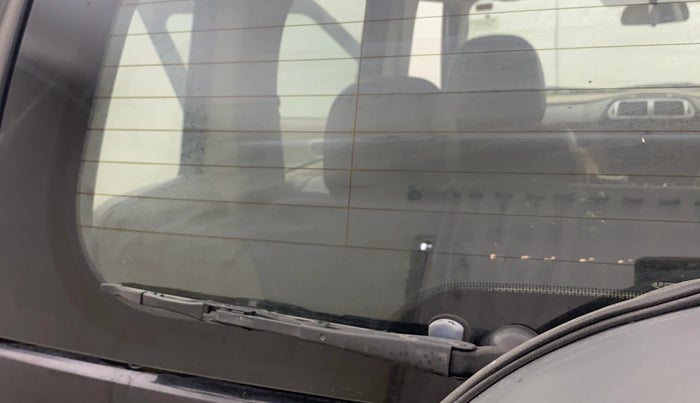 2018 Mahindra TUV300 T10, Diesel, Manual, 80,124 km, Rear Wiper