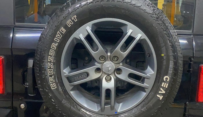 2024 Mahindra Thar LX D HT 2WD MT, Diesel, Manual, 25,504 km, Spare Tyre