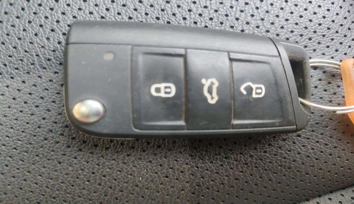 2024 Skoda SLAVIA Monte Carlo 1.5L TSI DSG, Petrol, Automatic, 18,100 km, Key Close Up