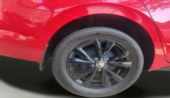 2024 Skoda SLAVIA Monte Carlo 1.5L TSI DSG, Petrol, Automatic, 18,100 km, Right Rear Wheel