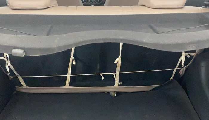 2016 Hyundai Grand i10 ASTA AT 1.2 KAPPA VTVT, Petrol, Automatic, 52,424 km, Boot Inside