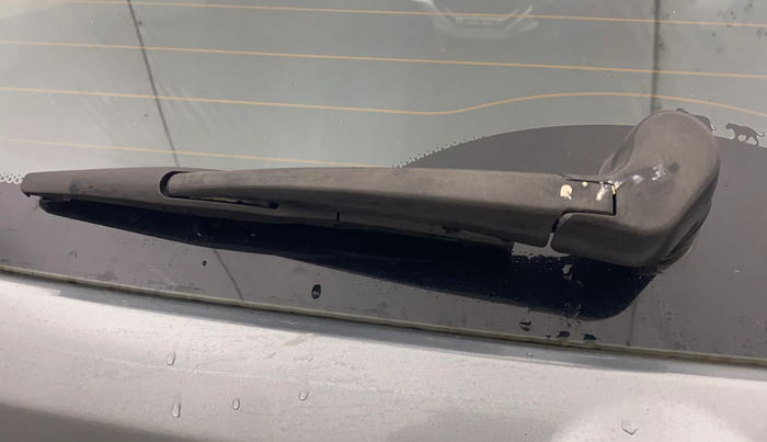 2018 Tata NEXON XZA PLUS DIESEL, Diesel, Automatic, 1,48,849 km, Rear Wiper