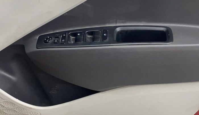 2020 Hyundai GRAND I10 NIOS SPORTZ 1.2 KAPPA VTVT, Petrol, Manual, 78,844 km, Driver Side Door Panels Control