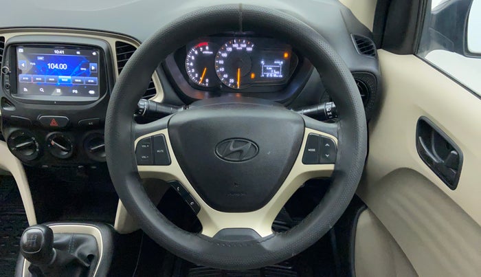 2021 Hyundai NEW SANTRO SPORTZ EXECUTIVE CNG, CNG, Manual, 21,577 km, Steering Wheel Close Up