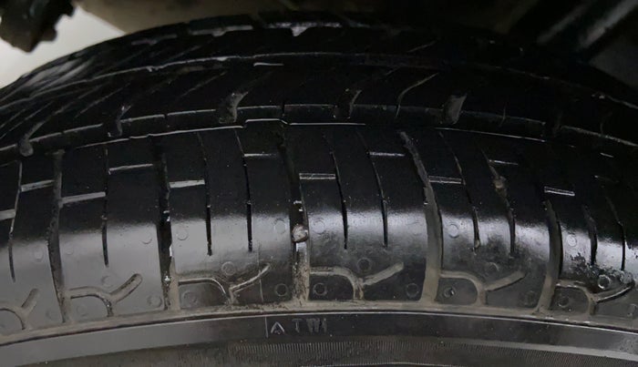 2021 Hyundai NEW SANTRO SPORTZ EXECUTIVE CNG, CNG, Manual, 21,577 km, Right Rear Tyre Tread