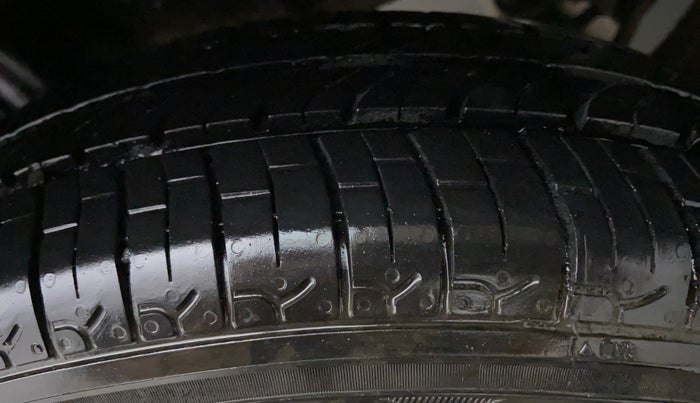 2021 Hyundai NEW SANTRO SPORTZ EXECUTIVE CNG, CNG, Manual, 21,577 km, Left Rear Tyre Tread