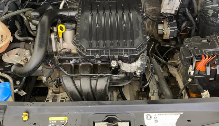 2018 Volkswagen Ameo HIGHLINE PLUS 1.0L 16 ALLOY, Petrol, Manual, 76,390 km, Engine View