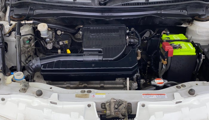 2014 Maruti Swift Dzire VXI, Petrol, Manual, 1,17,461 km, Engine View