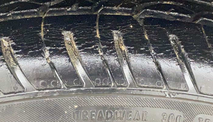 2018 Tata Tiago XT PETROL, Petrol, Manual, 90,040 km, Left Rear Tyre Tread