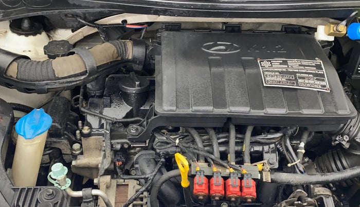 2015 Hyundai Grand i10 ASTA AT 1.2 KAPPA VTVT, CNG, Automatic, 1,24,302 km, Engine View - Right