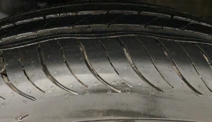 2017 Honda Jazz 1.2L I-VTEC V, Petrol, Manual, 42,783 km, Left Front Tyre Tread