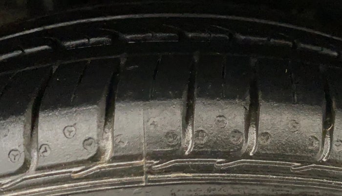 2017 Honda Jazz 1.2L I-VTEC V, Petrol, Manual, 42,783 km, Right Rear Tyre Tread