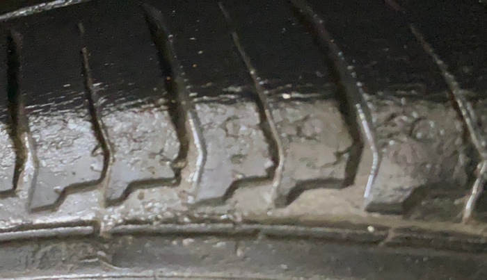 2022 Renault Kiger RXT MT, CNG, Manual, 53,678 km, Right Rear Tyre Tread