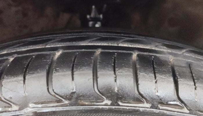 2016 Honda Jazz 1.2L I-VTEC VX, Petrol, Manual, 57,482 km, Right Front Tyre Tread