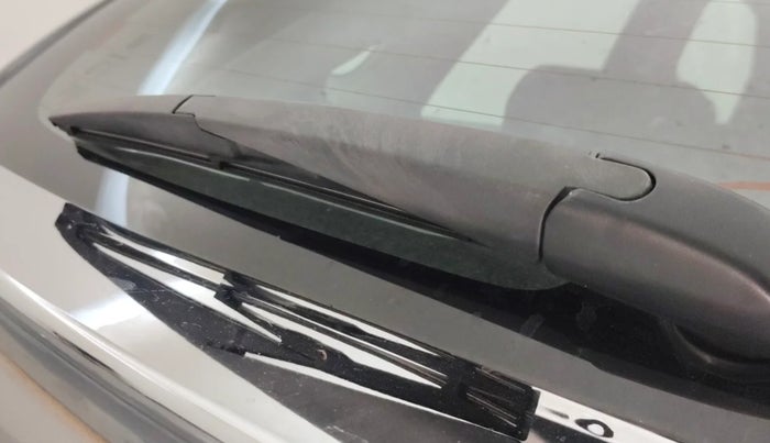 2015 Maruti Baleno ALPHA PETROL 1.2, Petrol, Manual, 76,760 km, Rear Wiper