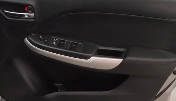 2015 Maruti Baleno ALPHA PETROL 1.2, Petrol, Manual, 76,760 km, Driver Side Door Panels Control