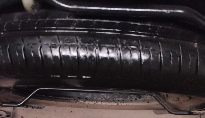 2019 Maruti XL6 ALPHA AT, Petrol, Automatic, 1,36,526 km, Spare Tyre