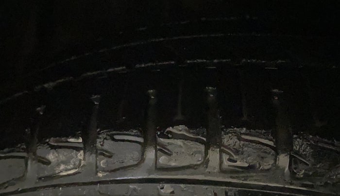 2016 Honda City 1.5L I-VTEC VX CVT, Petrol, Automatic, 95,237 km, Left Front Tyre Tread