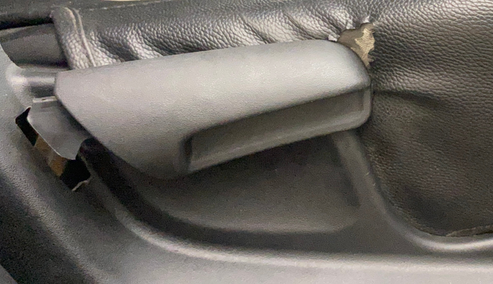 2017 Maruti Swift VDI ABS, Diesel, Manual, 84,402 km, Driver Side Adjustment Panel