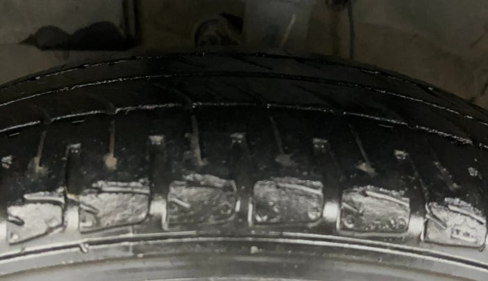 2021 Honda Amaze 1.2L I-VTEC VX, Petrol, Manual, 50,499 km, Left Front Tyre Tread