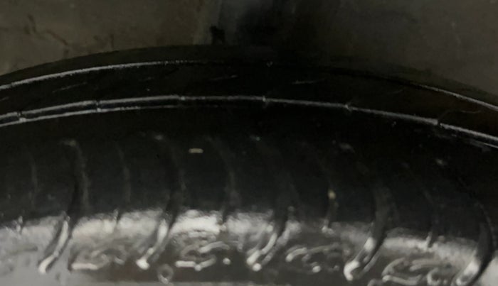 2021 Honda Amaze 1.2L I-VTEC VX, Petrol, Manual, 50,499 km, Right Rear Tyre Tread