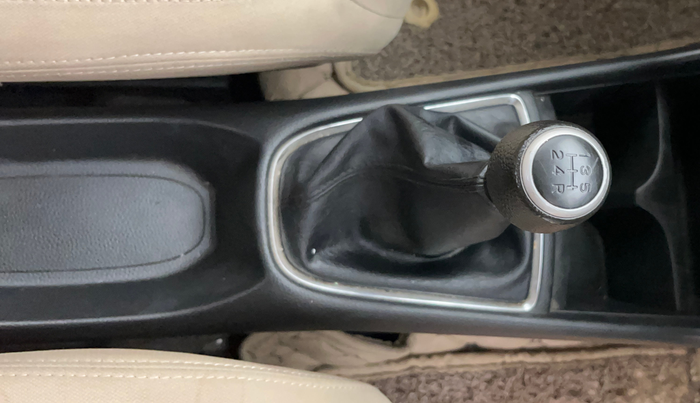 2021 Honda Amaze 1.2L I-VTEC VX, Petrol, Manual, 50,499 km, Gear Lever