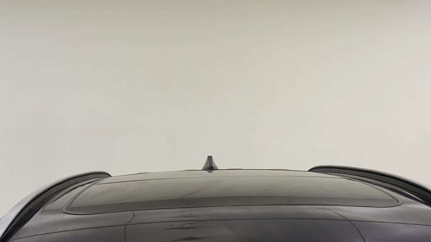 2022 Hyundai ALCAZAR 2.0 SIGNATURE (O) AT 7STR, Petrol, Automatic, 39,464 km, Moonroof/ Sunroof