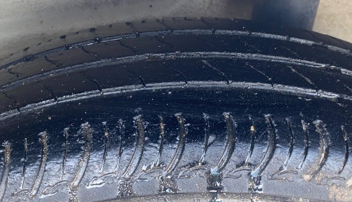 2023 Maruti New Wagon-R VXI 1.0, Petrol, Manual, 34,597 km, Left Rear Tyre Tread