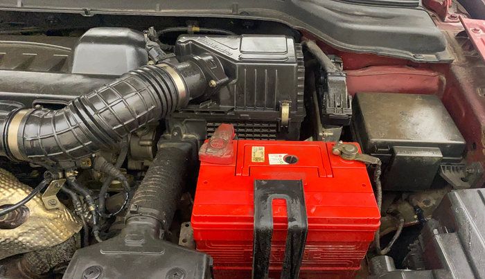 2020 Mahindra XUV300 W8 (O) 1.5 DIESEL, Diesel, Manual, 1,10,988 km, Engine View - Left