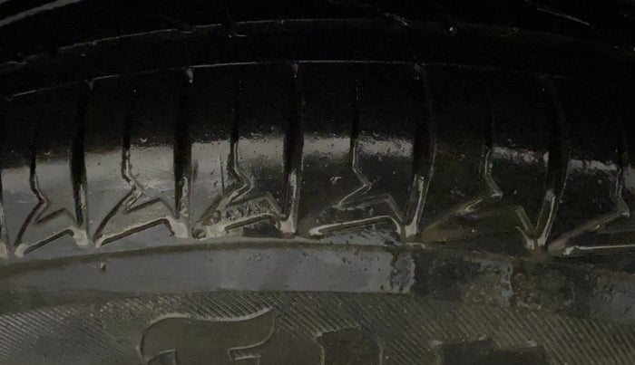 2018 Maruti Baleno DELTA PETROL 1.2, CNG, Manual, 51,261 km, Left Rear Tyre Tread