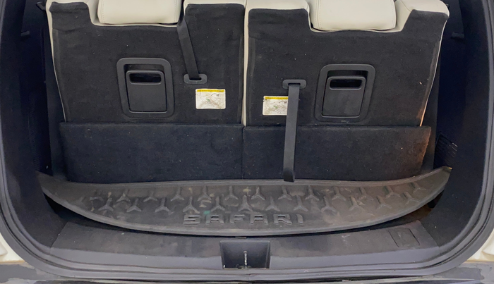 2021 Tata Safari XZA PLUS, Diesel, Automatic, 37,329 km, Boot Inside