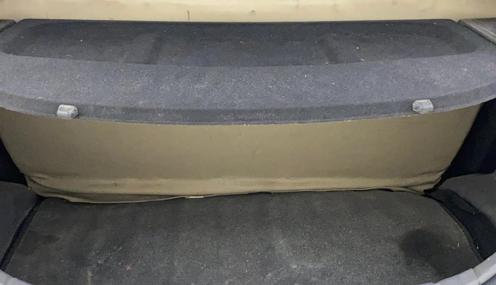 2018 Hyundai Eon MAGNA +, Petrol, Manual, 18,428 km, Boot Inside