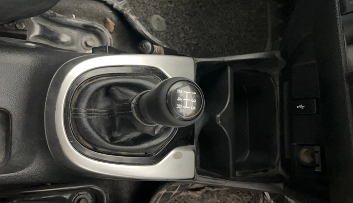 2018 Honda WR-V 1.2L I-VTEC S MT, Petrol, Manual, 1,18,002 km, Gear Lever