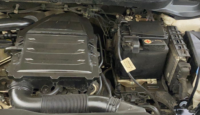 2022 Volkswagen TAIGUN TOPLINE 1.0 TSI MT, Petrol, Manual, 78,249 km, Engine View - Left