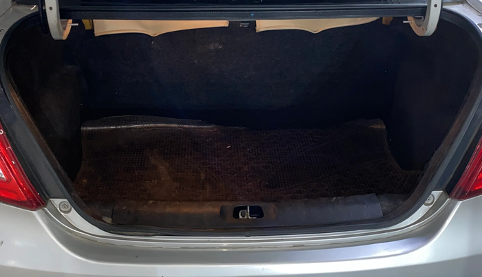 2014 Maruti Swift Dzire VXI, Petrol, Manual, 35,970 km, Boot Inside