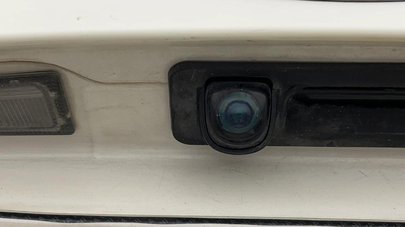 2017 Hyundai New Elantra 2.0 SX(O) AT PETROL, Petrol, Automatic, 78,445 km, Parking Camera