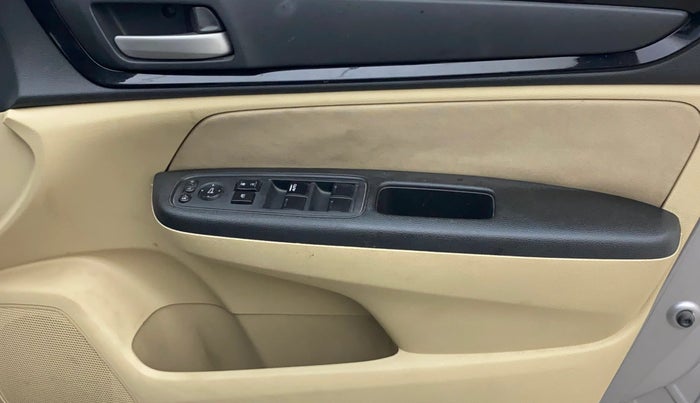 2018 Honda Amaze 1.2L I-VTEC V, Petrol, Manual, 83,522 km, Driver Side Door Panels Control