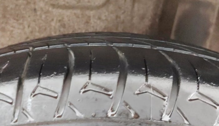 2020 Maruti S PRESSO VXI PLUS AMT, Petrol, Automatic, 95,321 km, Left Rear Tyre Tread