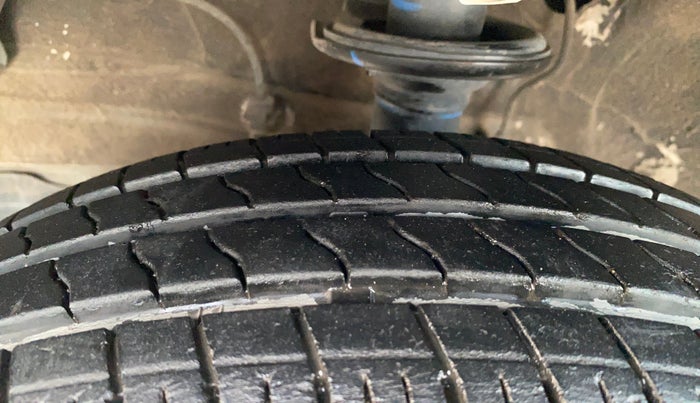 2022 Maruti S PRESSO VXI (O), Petrol, Manual, 9,139 km, Left Front Tyre Tread