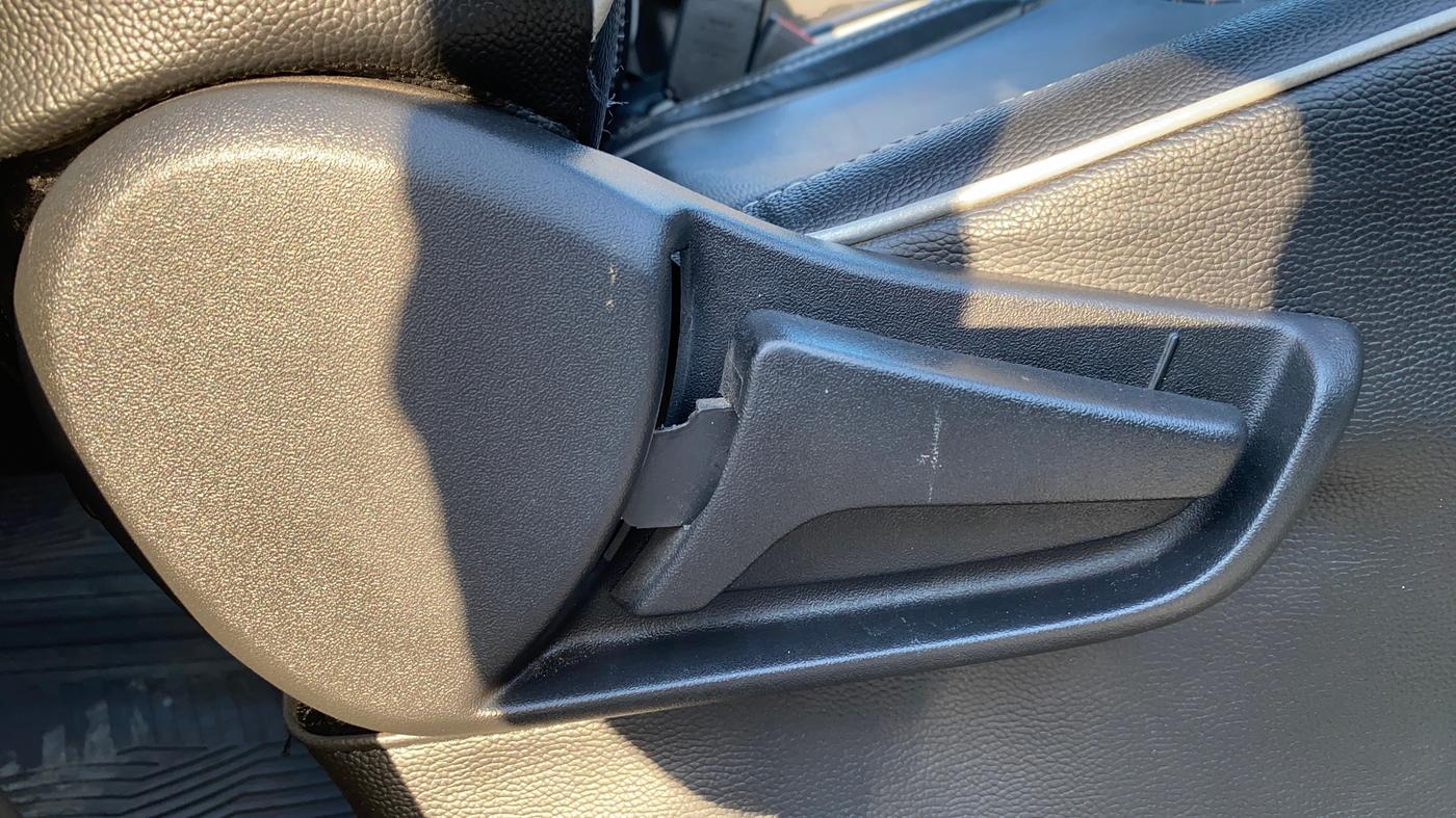 2022 Maruti S PRESSO VXI (O), Petrol, Manual, 9,139 km, Driver Side Adjustment Panel