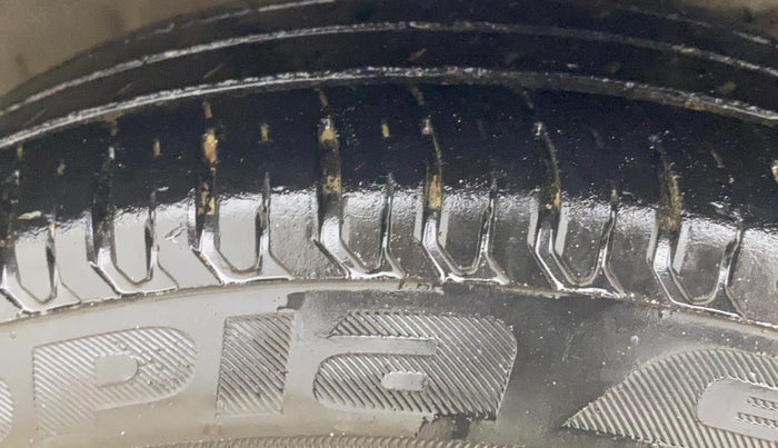 2019 Maruti Dzire VXI, Petrol, Manual, 71,902 km, Right Front Tyre Tread