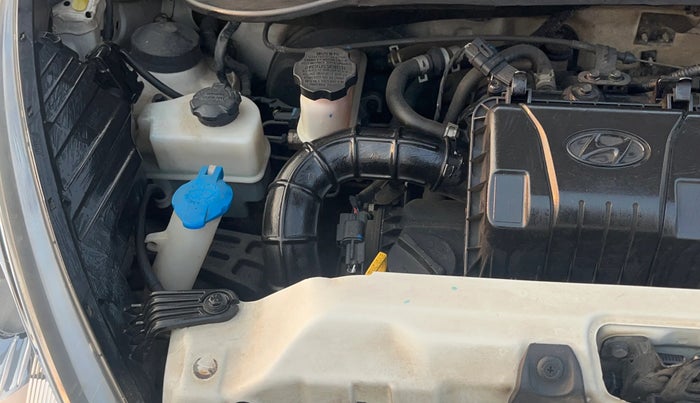 2018 Hyundai Eon ERA +, Petrol, Manual, 67,262 km, Engine View - Right