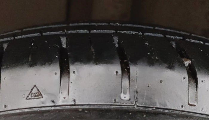 2022 Tata PUNCH ACCOMPLISHED AMT, Petrol, Automatic, 17,244 km, Right Rear Tyre Tread