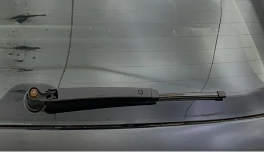 2014 Volkswagen Polo COMFORTLINE 1.5L, Diesel, Manual, 49,147 km, Rear Wiper