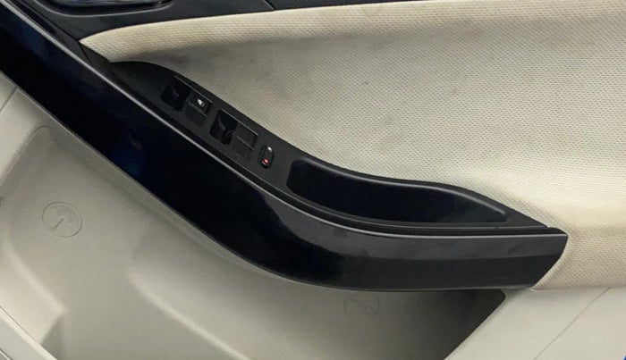 2020 Tata NEXON XZ PETROL, Petrol, Manual, 90,653 km, Driver Side Door Panels Control