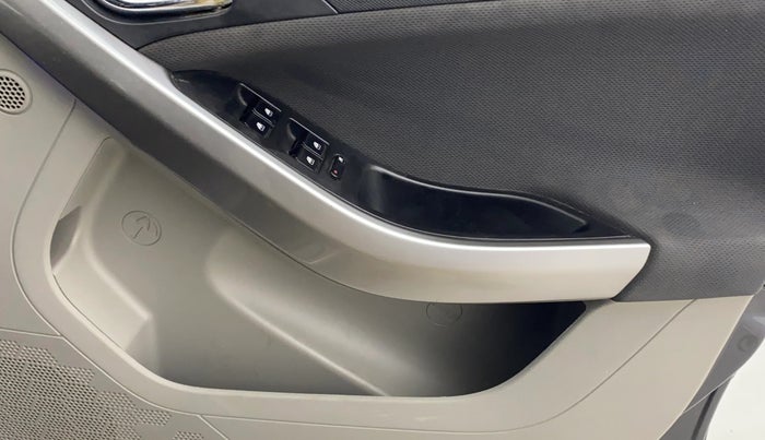 2018 Tata NEXON XZ PLUS PETROL, Petrol, Manual, 59,604 km, Driver Side Door Panels Control