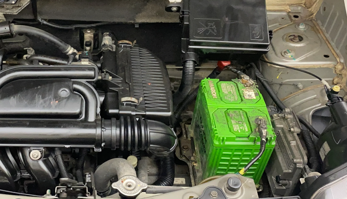 2016 Renault Kwid RXT 1.0 AMT, Petrol, Automatic, 75,000 km, Engine View - Left